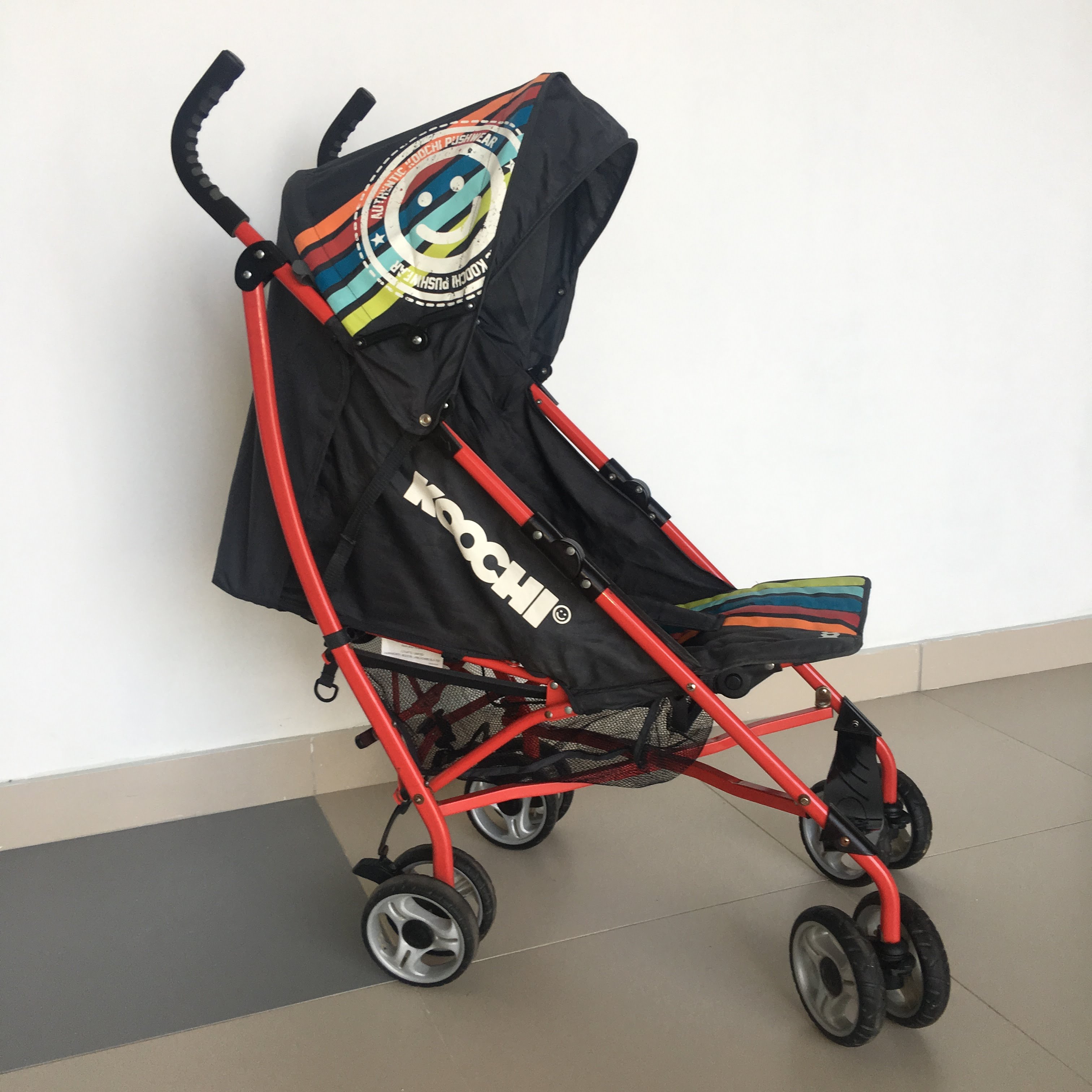 Прогулочная коляска Koochi Flip напрокат / Коляски - трости напрокат в ...